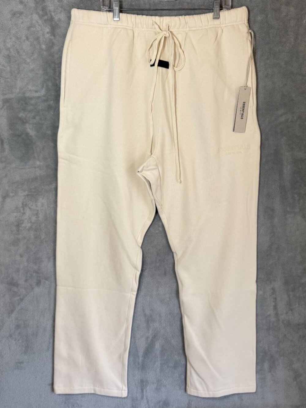 NWT Fear of God Essentials Men’s Sweatpants 2XL XXL with Drawstring